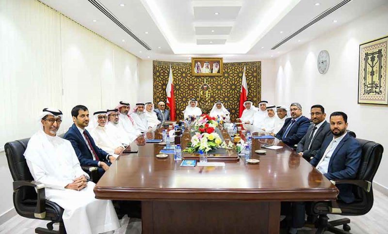 وزير العدل يزور الأوقافين السنية والجعفرية ويستعرض مع مجلسيها سير العمل بمشاريع دور العبادة والوقف وخطة تطوير المقابر 