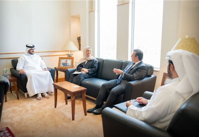 مواصلة الاستثمار في الكوادر الوطنية باعتبارهم الركيزة الأساسية لمواصلة مسيرة البناء والتطوير