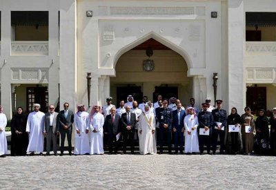 وكيل وزارة الداخلية لشئون الجنسية والجوازات والإقامة يكرم المشاركين في دورة "نظام الاستهداف"