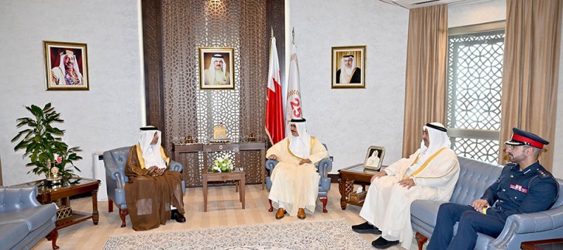 وزير الداخلية يبحث والأمين العام لمجلس وزراء الداخلية العرب السبل الكفيلة بتطوير آليات التعاون الأمني العربى المشترك