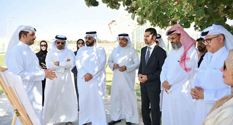 وزير شؤون البلديات والزراعة يتفقد مشروع تطوير تقاطع الزلاق في الدائرة التاسعة بالمحافظة الجنوبية