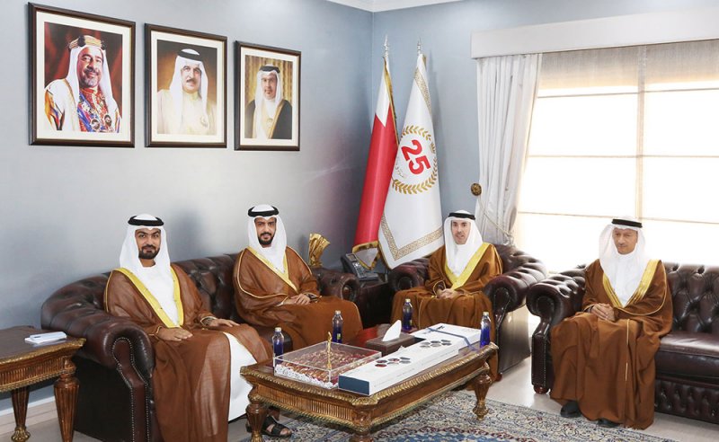 محافظ العاصمة يستقبل سفير دولة الإمارات لدى المملكة ويؤكد على عراقة العلاقات الأخوية الوطيدة بين البلدين