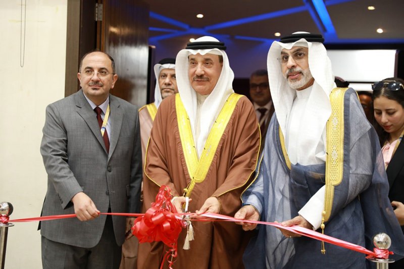 الجامعة الخليجية تفتتح معرض يوم المهن بحضور وزير العمل