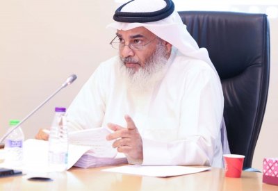 اعتراض تجار سوق المحرق على إلغاء نصف مواقف السيارات