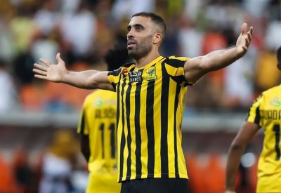 بسبب بنزيما.. حمد الله يقترب من مغادرة الاتحاد