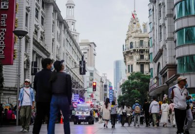 قطاع الخدمات في الصين ينمو بأسرع وتيرة في 10 أشهر