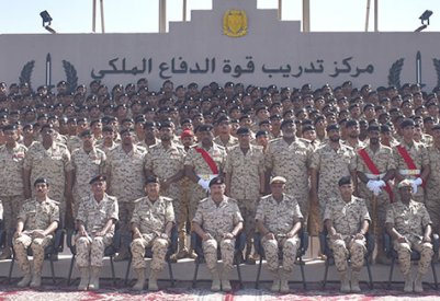 تخريج إحدى دورات المستجدين العسكريين بحضور مساعد رئيس هيئة الأركان للقوى البشرية‎