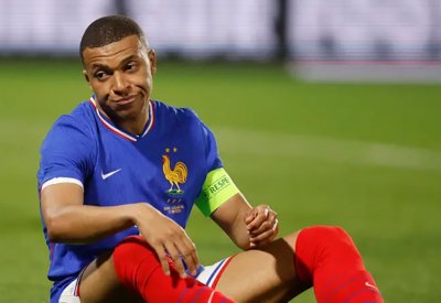 ريال مدريد يصعق مبابي.. "لن تصبح النجم الأوحد"