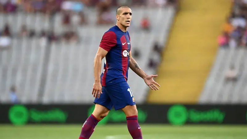 روميو: برشلونة خدعني.. وتسبب لي بـ"مشاكل"