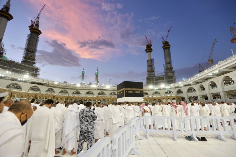 الأحد بعد المقبل أول أيام عيد الأضحى