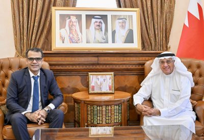 مستشار جلالة الملك لشؤون الإعلام يستقبل السفير الباكستاني لدى المملكة