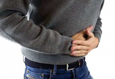 خبراء يكتشفون السبب الرئيسي لمرض التهاب الأمعاء