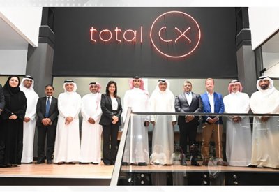 هيئة الكهرباء والماء توقع اتفاقية مع شركة "Total CX" لتطوير خدمات الاتصال التابعة لها