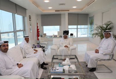 وزير النفط والبيئة يستقبل رئيس مجلس إدارة الشركة البحرينية الكويتية للتأمين