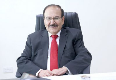ميرزا يستعرض تجربة “إدارة التغيير”