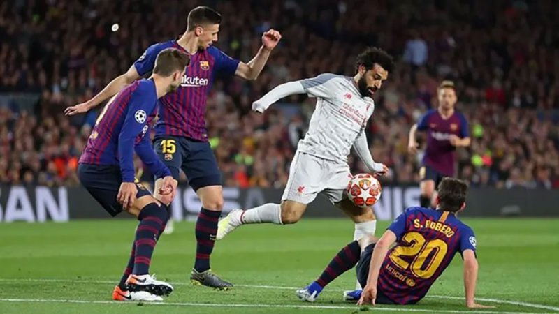محمد صلاح وعد برشلونة و"أخلف"