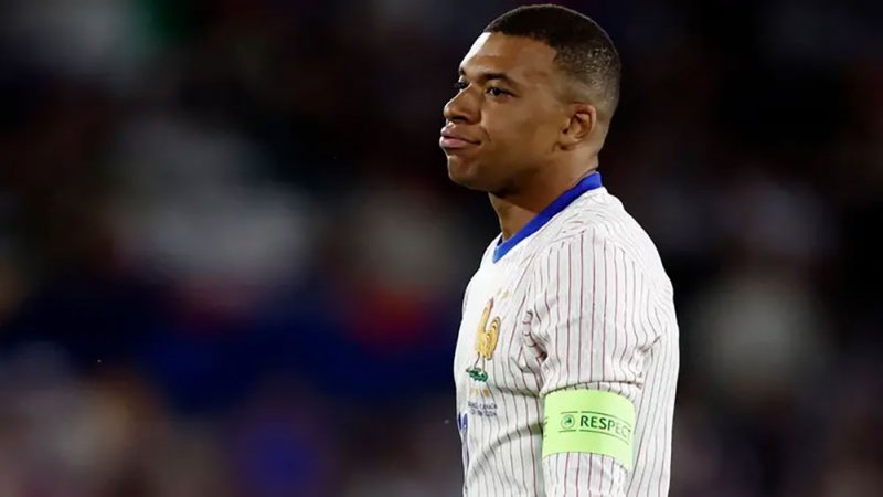 ريال مدريد في "مأزق".. مبابي غير جاهز بدنياً