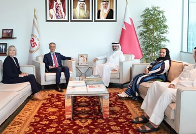 وزير "الصناعة" يلتقي سفير الولايات المتحدة الأمريكية لدى البحرين