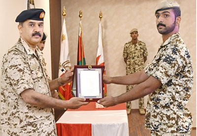 تخريج إحدى الدورات المتخصصة بقوة دفاع البحرين‎