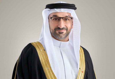 وزير “الصناعة” يصدر قرارا بشأن مدفوعات المنشآت التجارية