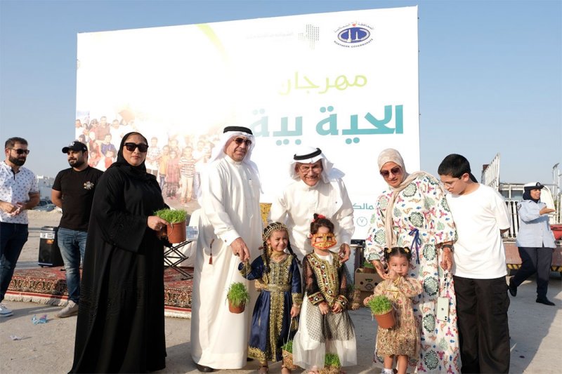 المحافظة الشمالية تقيم احتفالية الحية بية على ساحل المالكية
