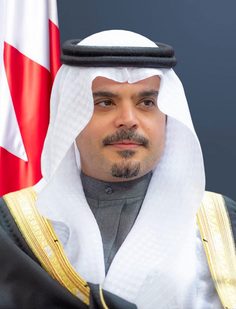 سفير البحرين في الرياض يشيد بالجهود الكبيرة التي تبذلها السعودية لخدمة حجاج بيت الله الحرام