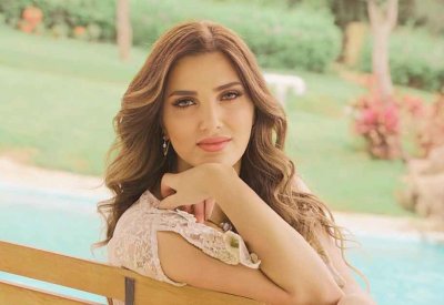 اللبنانية منال نعمة تغني باللهجة المصرية في أغنية "أم الدنيا"