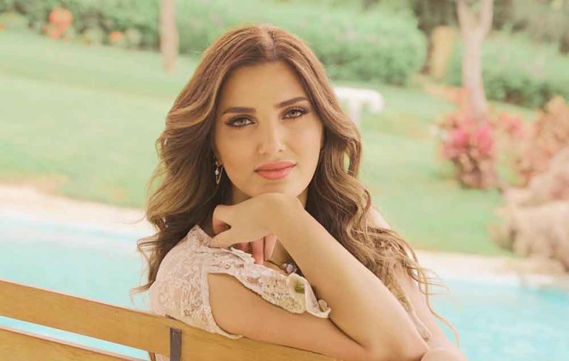 اللبنانية منال نعمة تغني باللهجة المصرية في أغنية "أم الدنيا"
