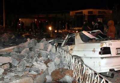 إسرائيل تهاجم الجنوب في لبنان وسوريا.. مقتل ضابط سوري و3 عناصر من حزب الله