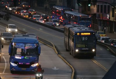 الإكوادور تغرق في العتمة لساعات بسبب عطل في شبكة الكهرباء