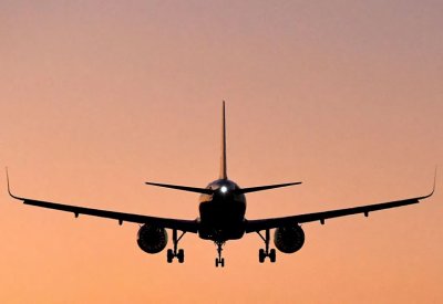 تقاضي صديقها لأنه "لم يوصلها إلى المطار".. ما قرار المحكمة؟