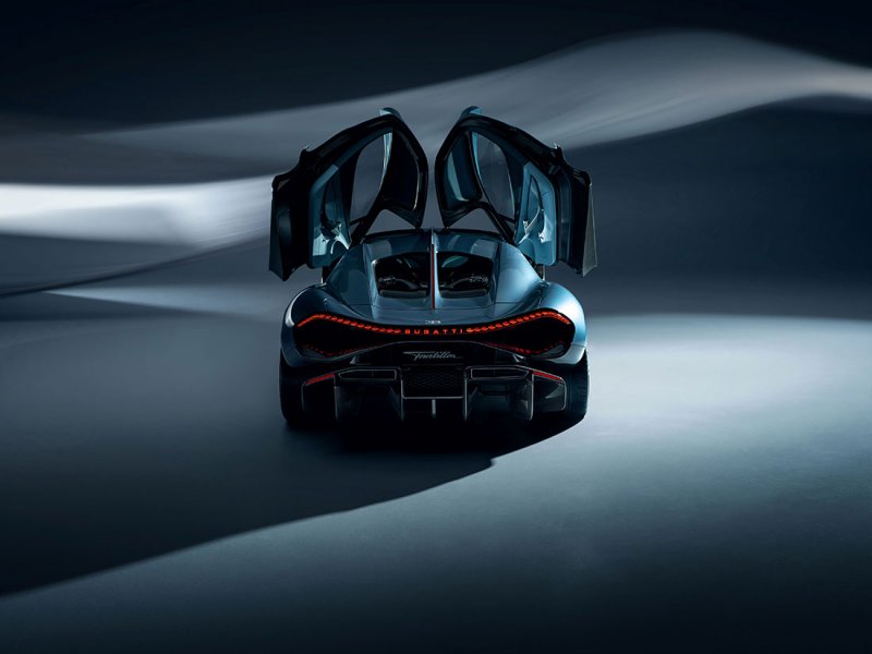 Bugatti Tourbillon..  أيقونة خالدة في عالم السيارات