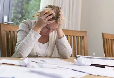 الزهايمر مجرد واحد من أنواع متعددة للخرف.. خبيرة تكشف