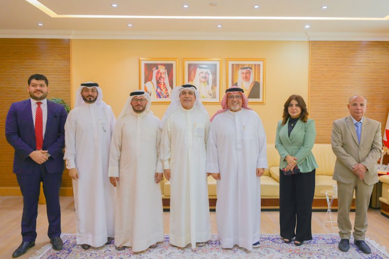 نائب رئيس المجلس الأعلى للقضاء رئيس محكمة التمييز يستقبل رئيس جمعية المحامين البحرينية