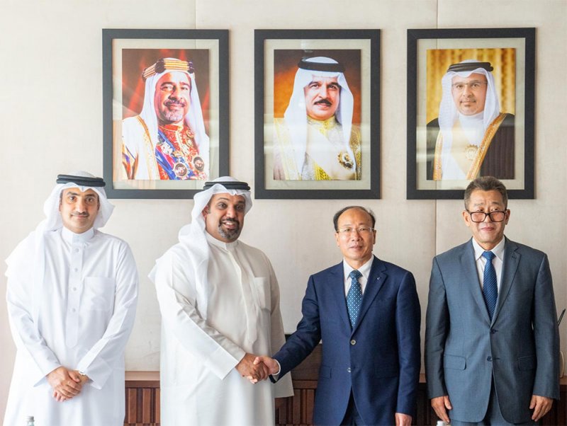 وزير المالية يؤكد على ما تشهده مسارات التعاون بين البحرين والصين من تطور مستمر في كافة المجالات