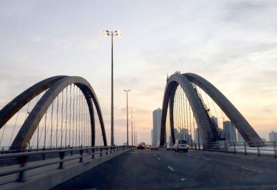 عمل مدخل ومخرج من مجمع 112 بالحد لا يحقق السلامة