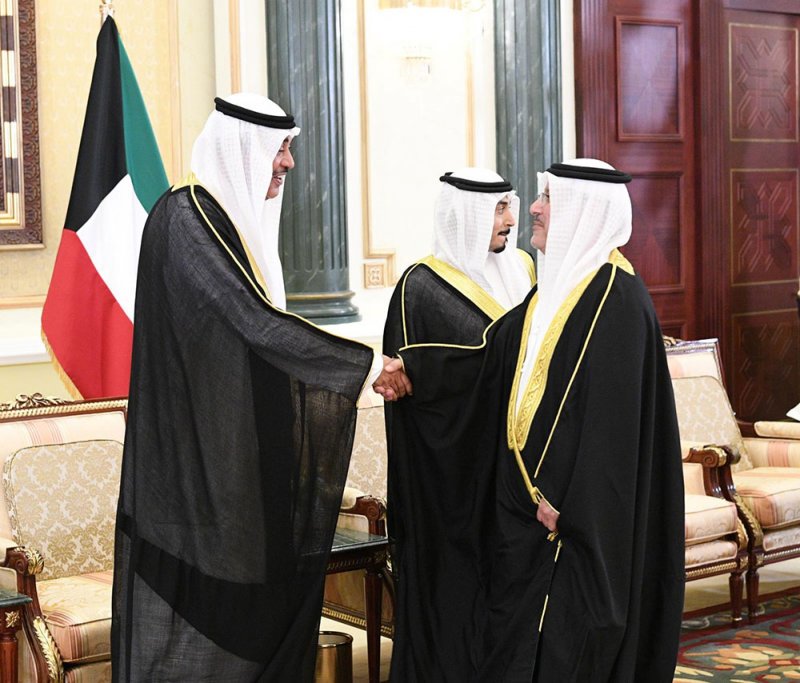 سفير البحرين لدى الكويت يحضر استقبال سمو ولي عهد دولة الكويت لرؤساء البعثات الدبلوماسية المعتمدين بالكويت