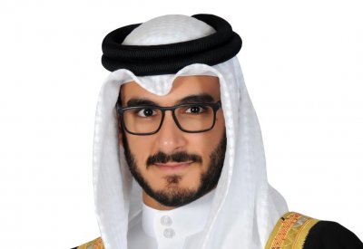 سمو الشيخ عيسى بن سلمان يؤكد على دور القوات البحرية الملكية السعودية في ترسيخ دعائم الأمن في المنطقة
