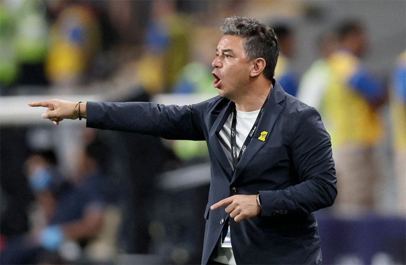 الاتحاد السعودي يعلن فسخ تعاقده مع المدرب الأرجنتيني غاياردو