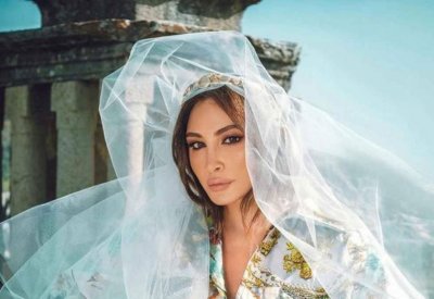 اليسا تلتقي جمهورها بحفل في أسبانيا