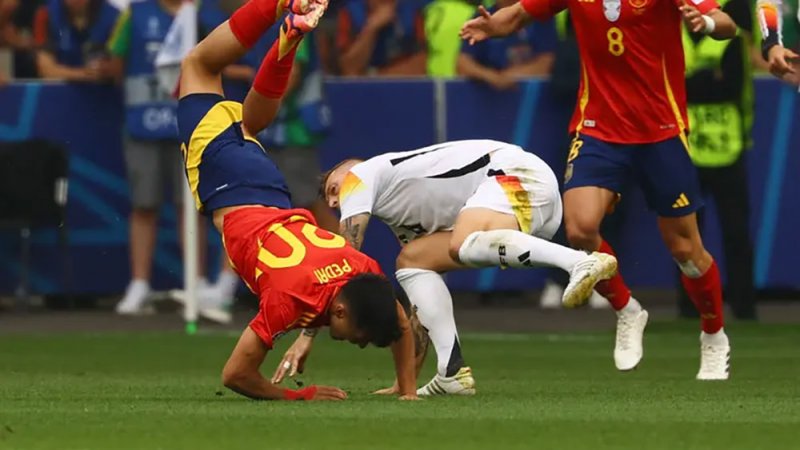 كشف تفاصيل الإصابة.. كروس ينهي مشوار بيدري