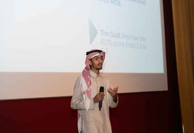 طلبة "تقنية المعلومات" بجامعة البحرين و"بوليتكنك البحرين" يعرضون أفكارهم أمام خبراء و مستثمرين