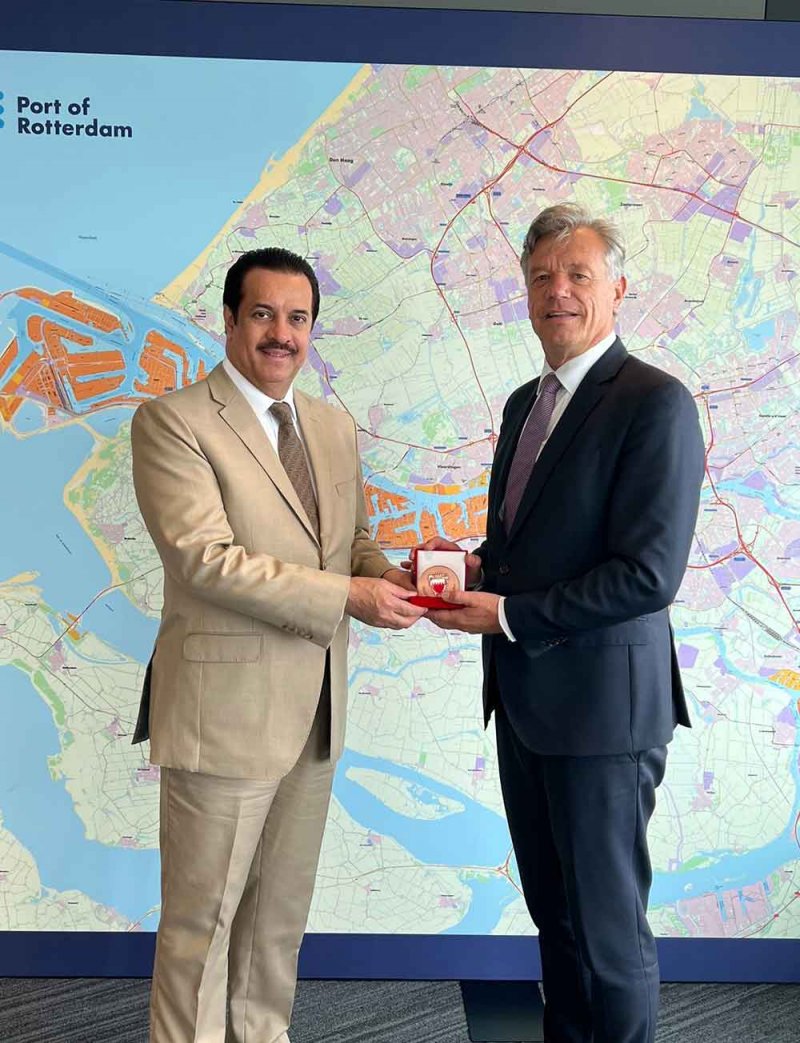 سفير مملكة البحرين لدى مملكة هولندا يبحث تعزيز التعاون مع ميناء روتردام الدولي