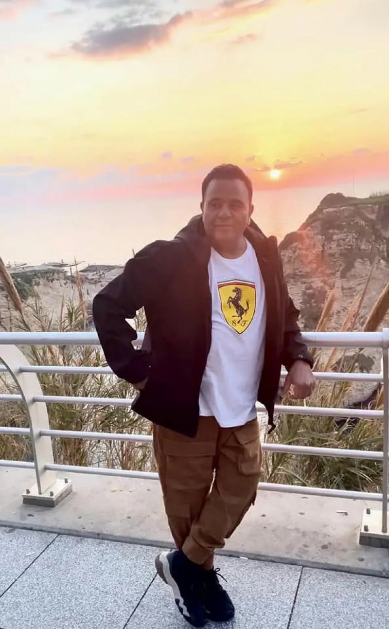 ما السر وراء اختفاء الفنان محمد فؤاد وتغير ملامح وجهه.. تقرير يكشف