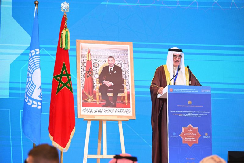 رئيس مجلس النواب يدعو لدعم مبادرة مملكة البحرين في استضافة مؤتمر دولي للسلام