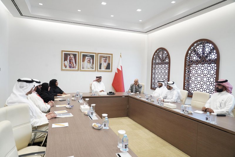 النائب الثاني لرئيس مجلس النواب يستقبل أعضاء جمعية الصداقة للمكفوفين