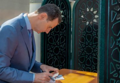 انتخابات برلمانية في سوريا.. الأسد يدلي بصوته