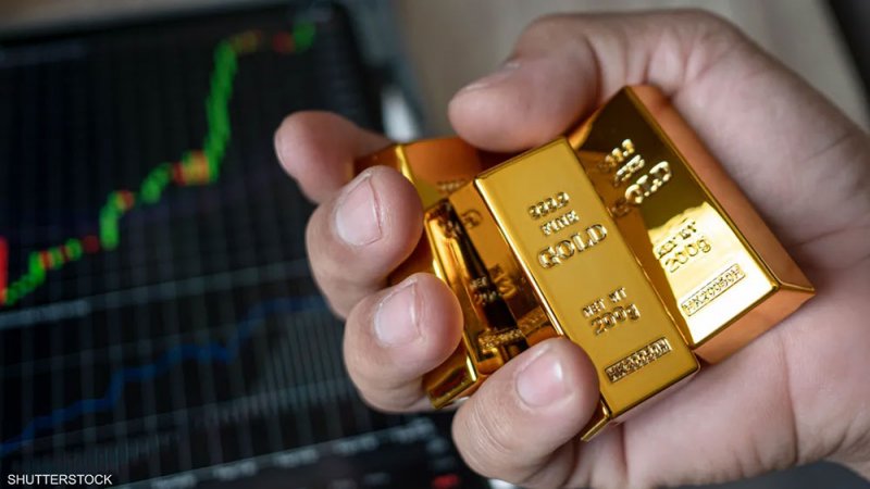 المعدن الأصفر يتراجع وسط ترقب لمسار الفائدة بأميركا