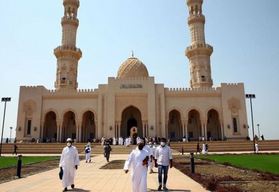 الشرطة العمانية تكشف جنسية المتورطين بـ"هجوم المسجد"