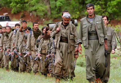 ضربات على الأكراد.. الدفاع التركية تعلق على التقارب مع سوريا